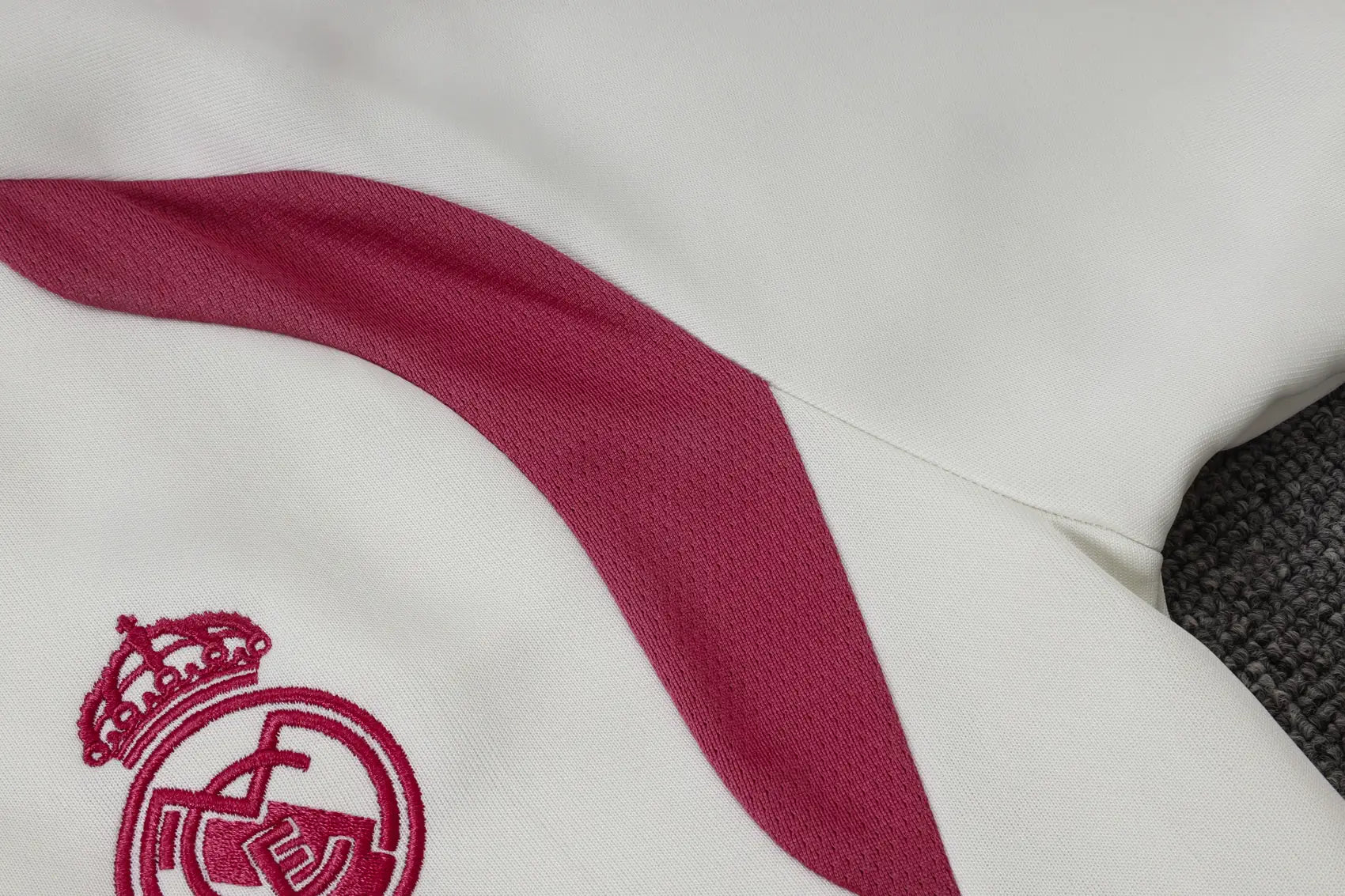 Tuta Full-zip Real Madrid 26/27 Uomo Bianco e Rosa | Tuta da Calcio