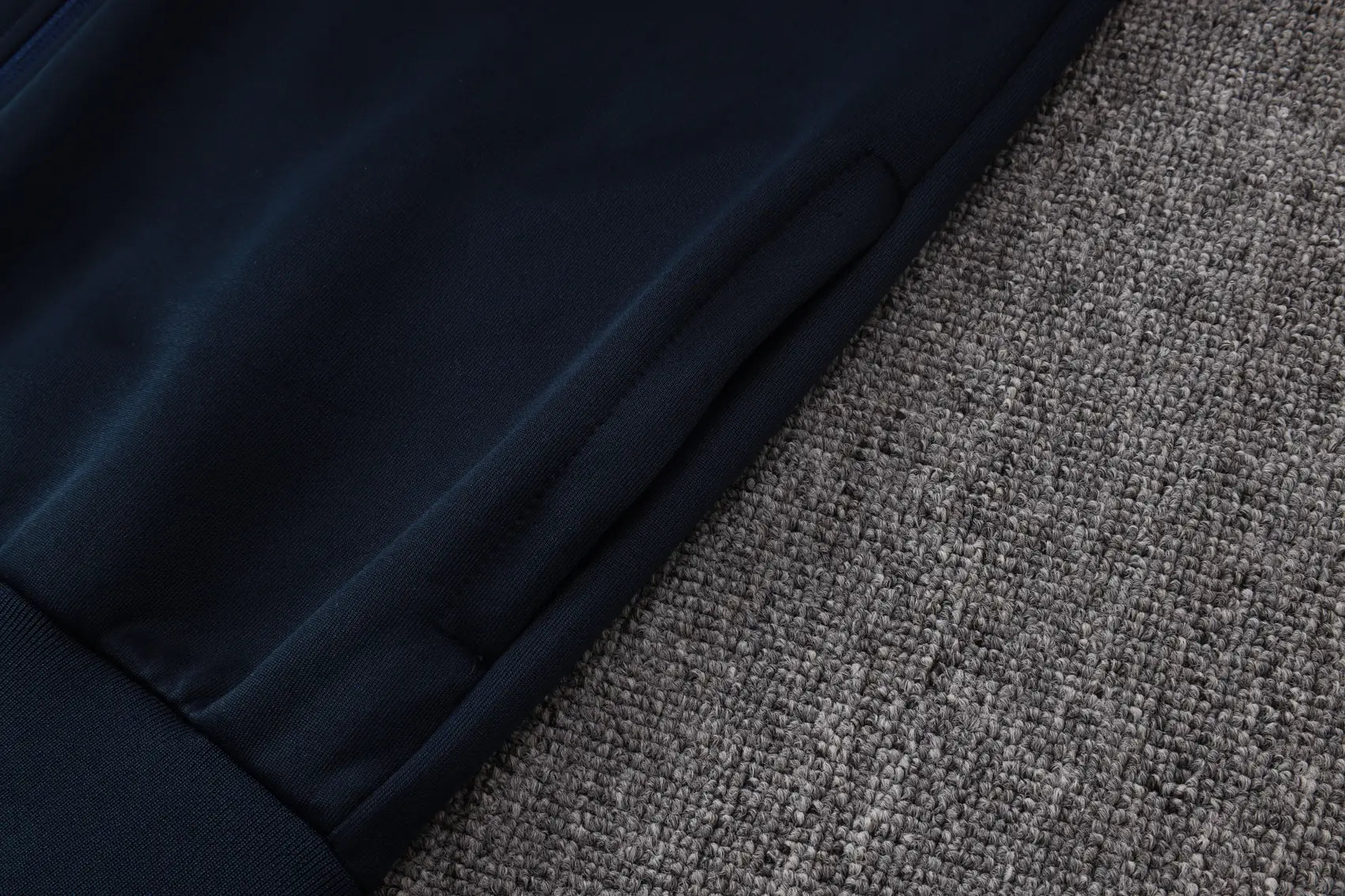 Tuta Full-zip Real Madrid 26/27 Uomo Blu Navy | Tuta da Calcio