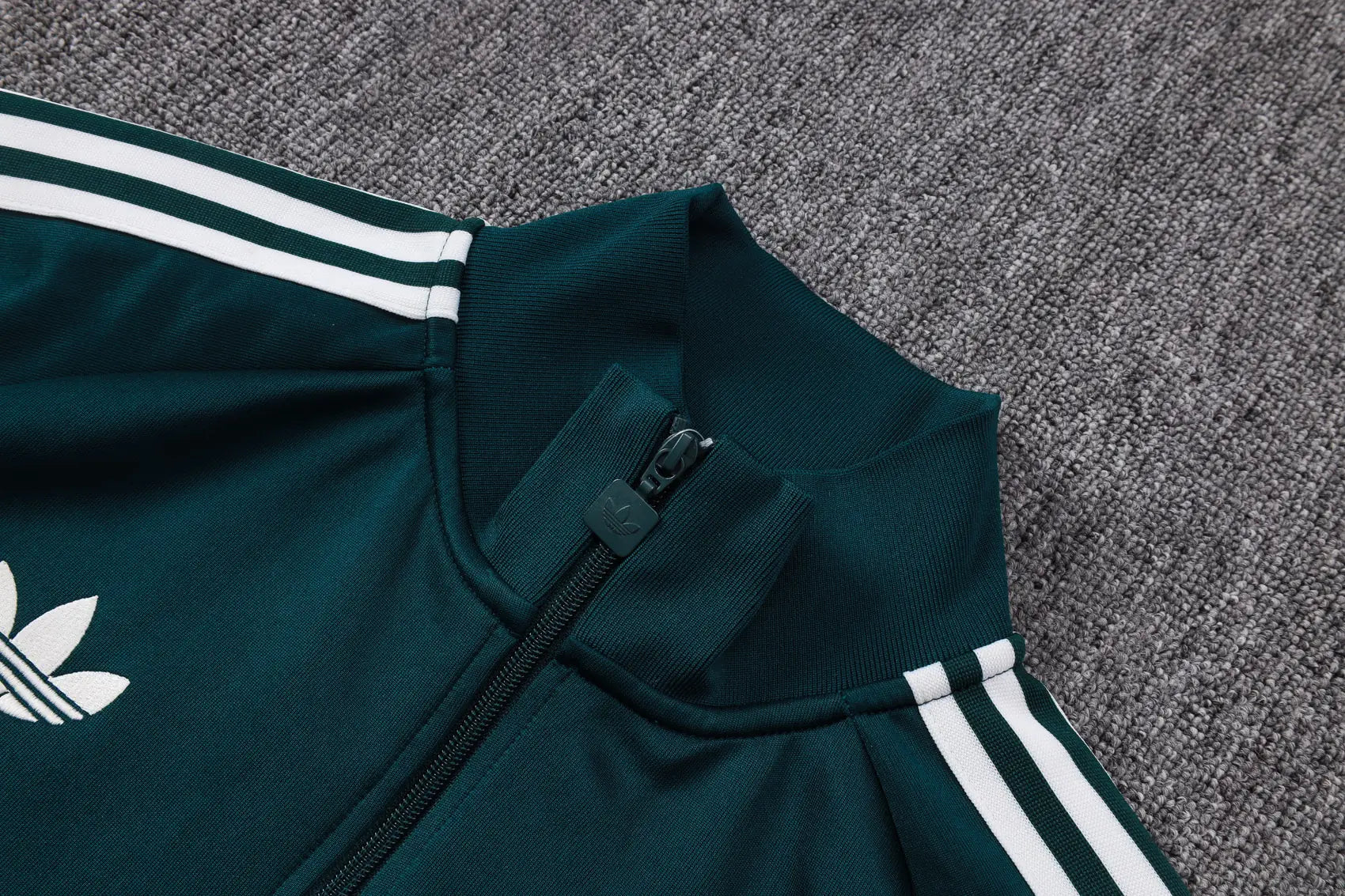 Tuta Full-zip Real Madrid 26/27 Uomo Verde Petrolio | Tuta da Calcio