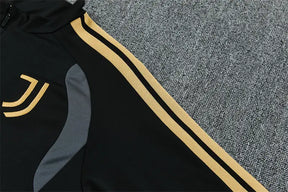 Tuta Half-zip 26/27 Uomo Nero con dettagli oro e grigio | Tuta da Calcio