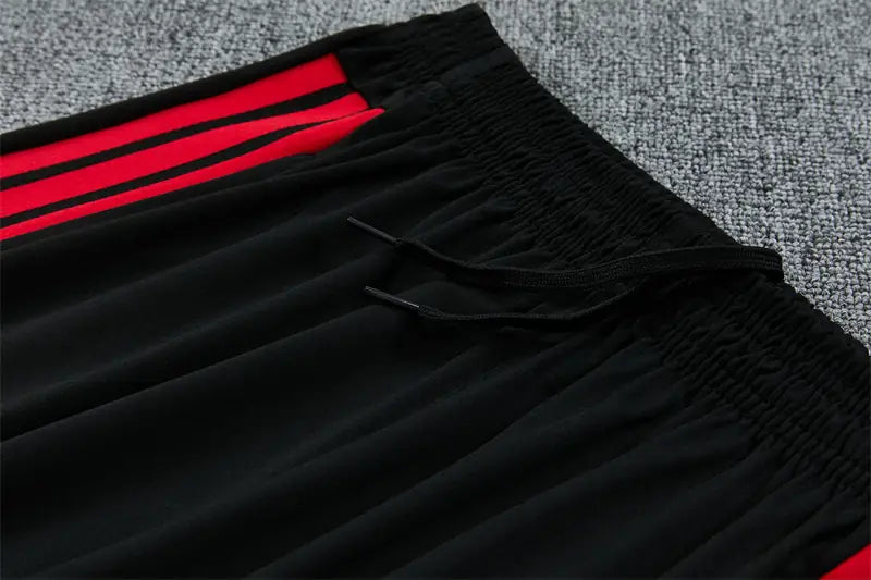 Tuta Half-zip Manchester United 26/27 Uomo Nero e Rosso | Tuta da Calcio