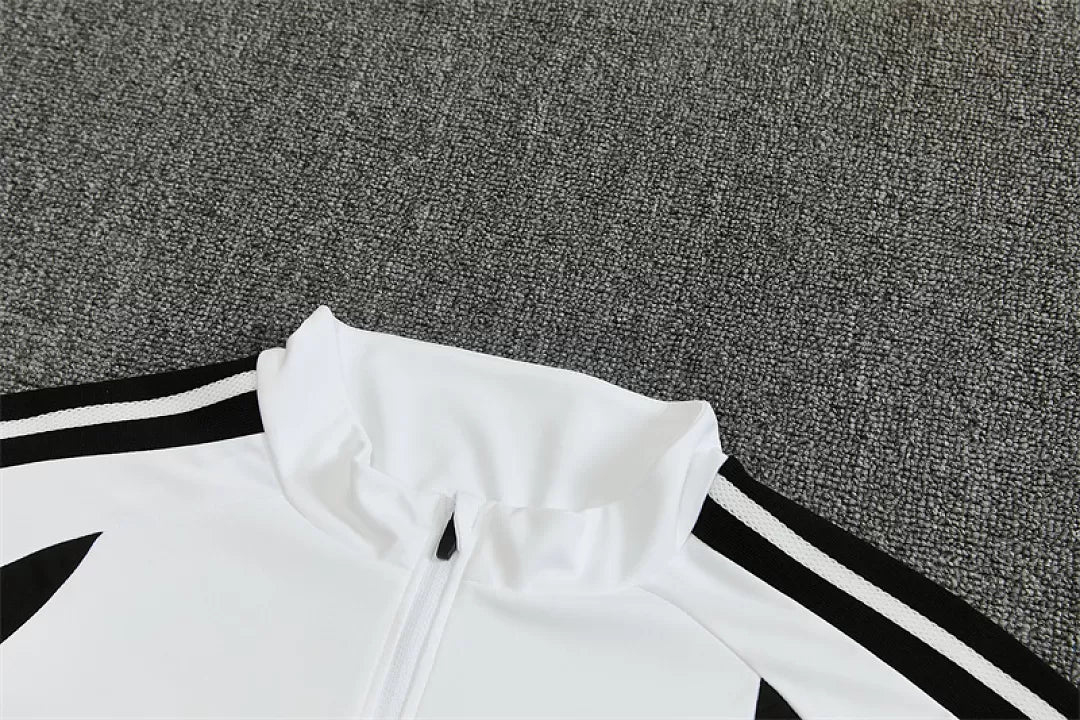Tuta Liverpool 26/27 Uomo Bianco | Maglia da Calcio