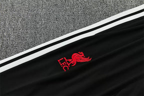 Tuta Liverpool 26/27 Uomo Rosso e Nero | Maglia da Calcio