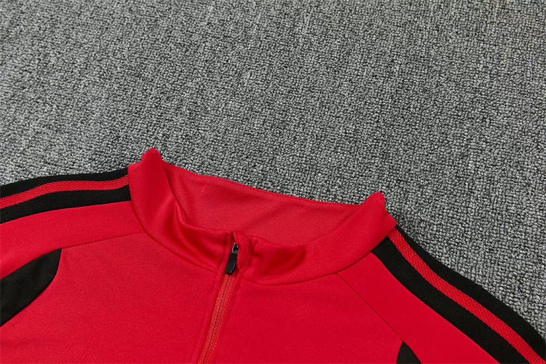 Tuta Manchester United 26/27 Uomo Rosso e Nero | Maglia da Calcio