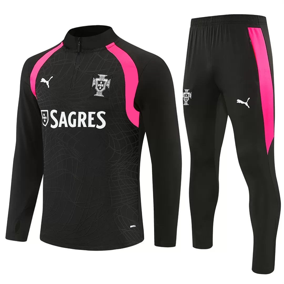 Tuta Portogallo 26/27 Uomo Nero con inserti Rosa | Maglia da Calcio