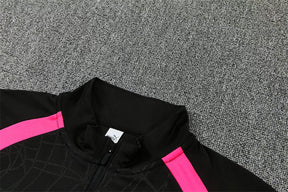 Tuta Portogallo 26/27 Uomo Nero con inserti Rosa | Maglia da Calcio