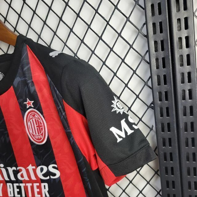 Milan Home 25/26 Kit Kids
